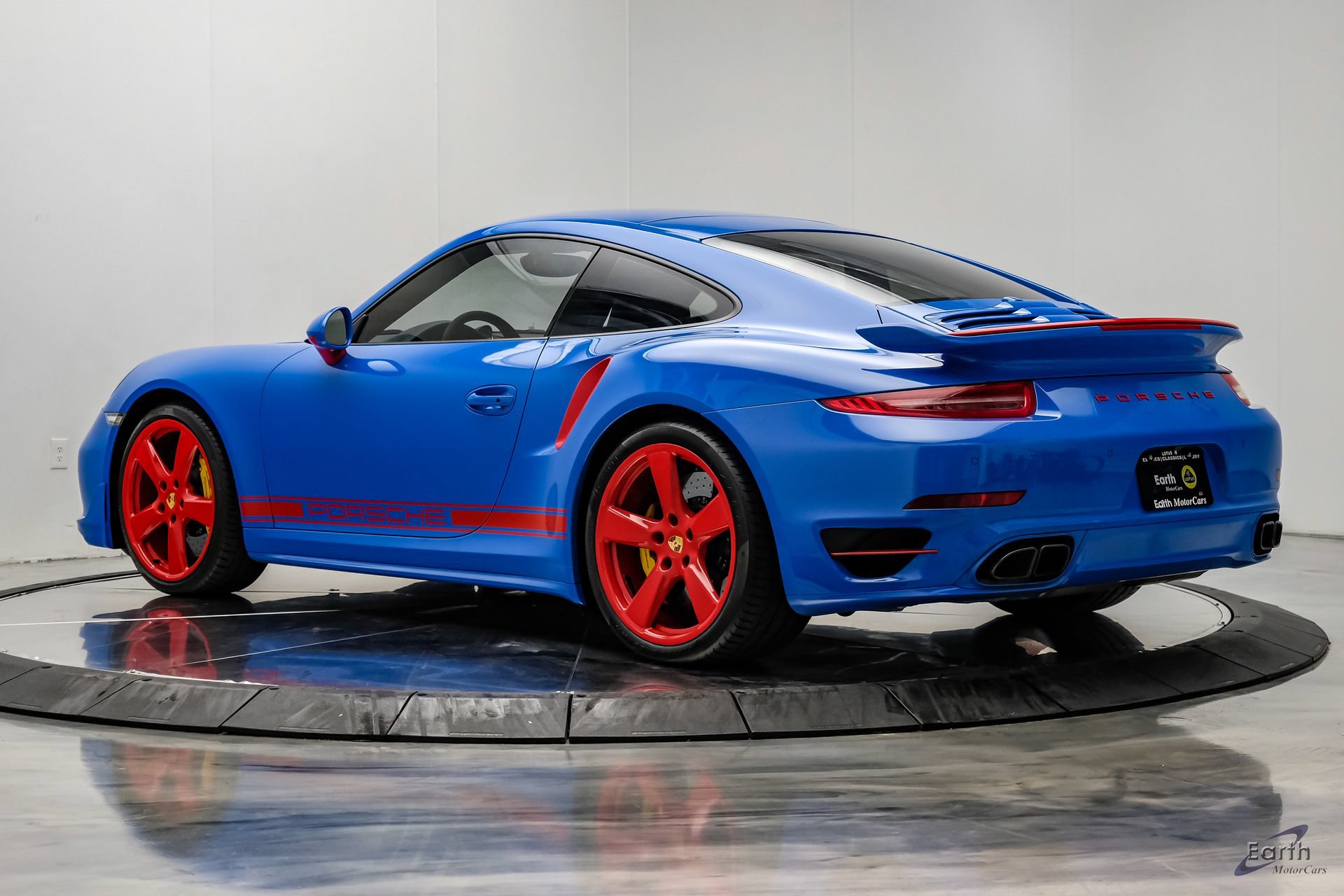 Used 2016 Porsche 911 Turbo S AWD/4WD image 12