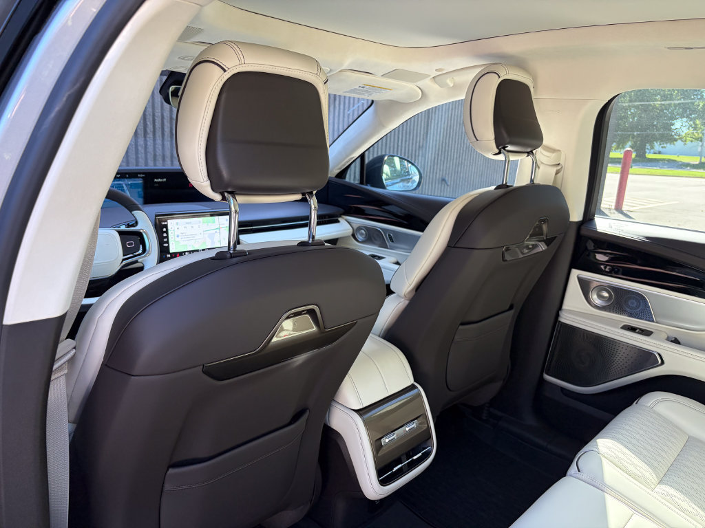 New 2026 Lincoln Nautilus Black Label AWD/4WD image 21