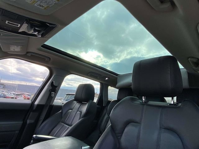 Used 2015 Land Rover Range Rover Sport SE image 14