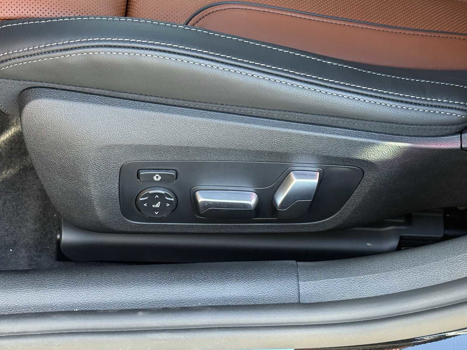 New 2026 BMW M850i xDrive image 11