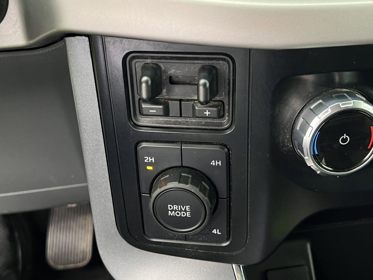 Used 2023 Ford F150 XLT w/ Equipment Group 301A Mid AWD/4WD image 18