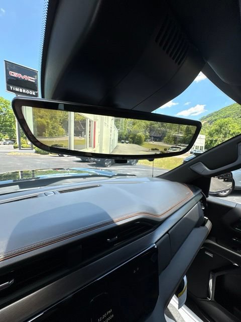 New 2026 GMC Sierra 1500 AT4 w/ Technology Package AWD/4WD image 29