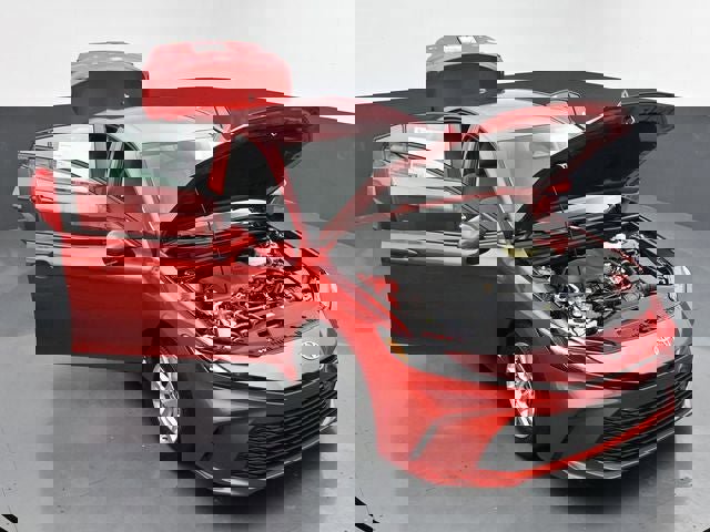 Used 2025 Toyota Camry LE image 41