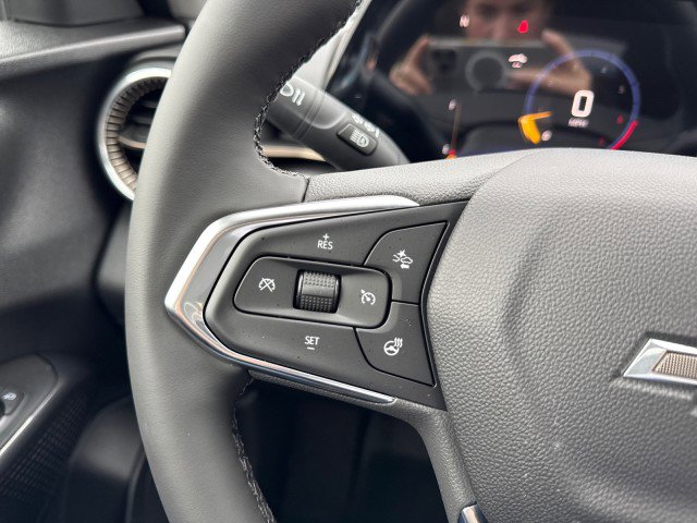 New 2026 Chevrolet Trax ACTIV FWD image 26