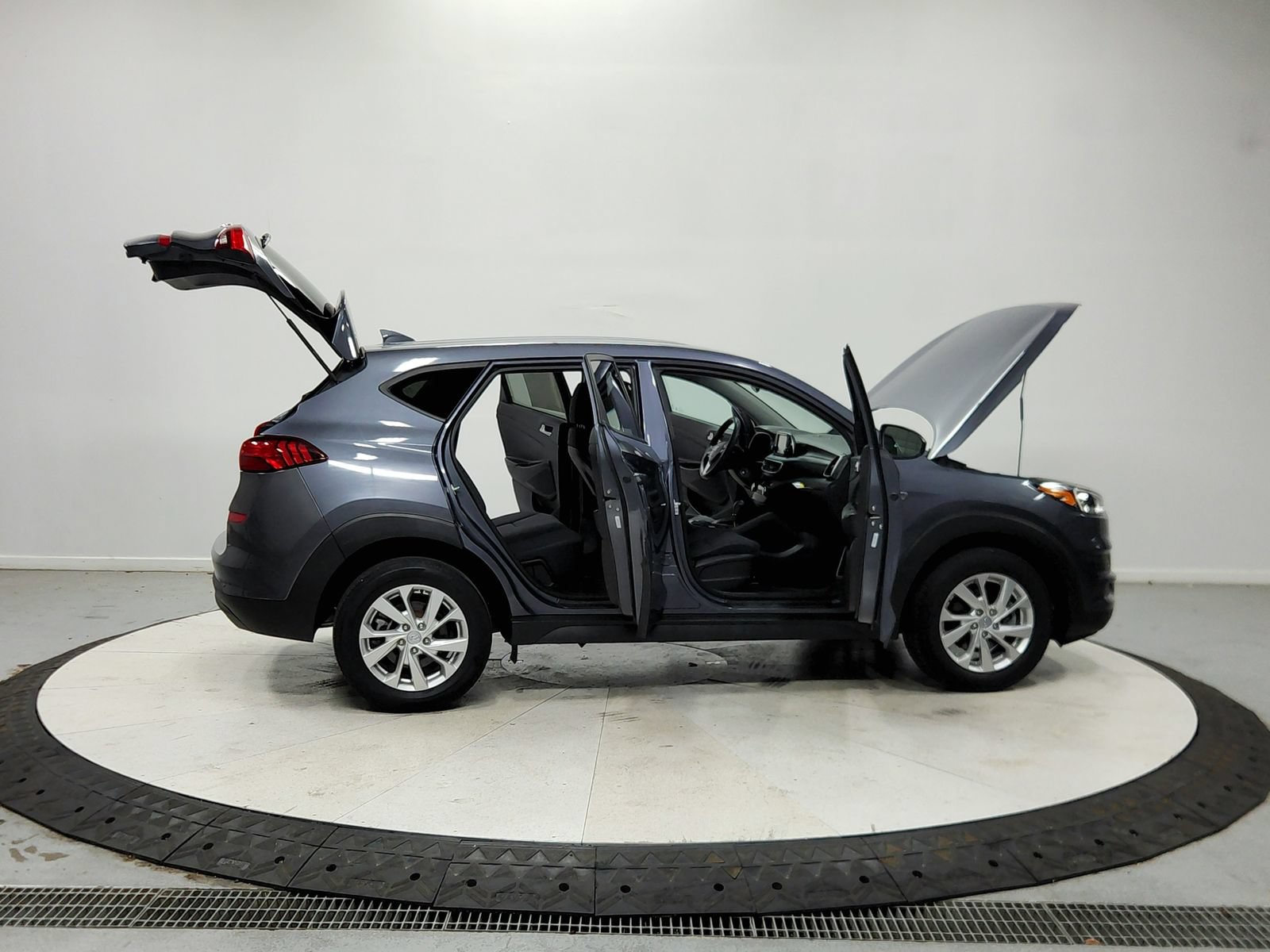 Used 2021 Hyundai Tucson SE FWD image 17