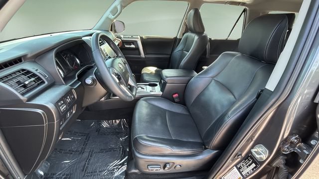 Used 2022 Toyota 4Runner Limited RWD image 18