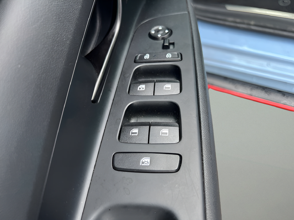 Certified 2025 Hyundai Elantra N FWD image 16