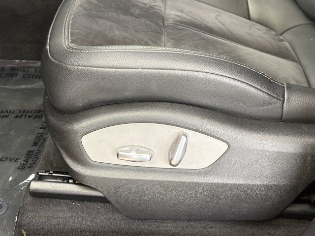 Used 2019 Porsche Macan AWD/4WD image 21