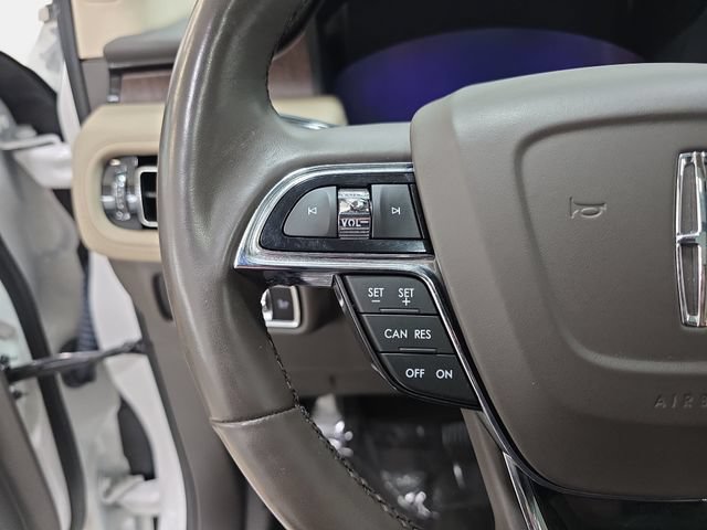 Used 2023 Lincoln Nautilus Reserve FWD image 17