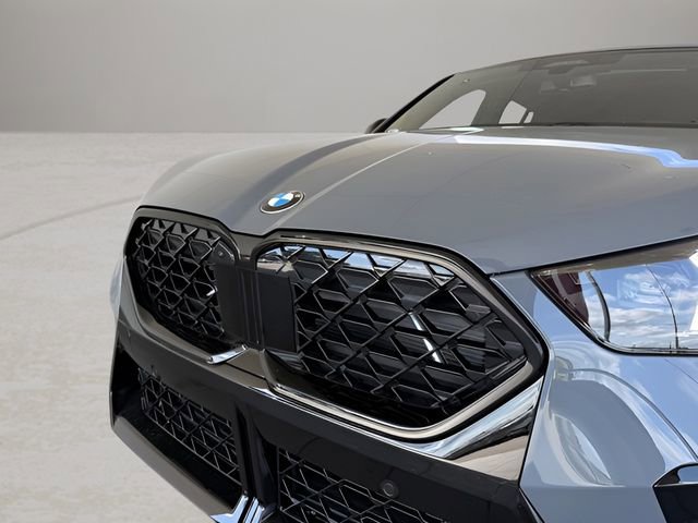 New 2026 BMW X2 xDrive28i w/ Technology Package AWD/4WD image 2