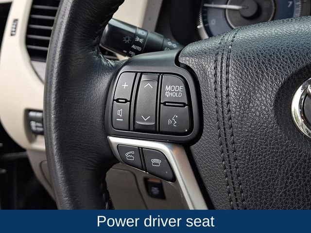 Used 2015 Toyota Sienna XLE Premium FWD image 7
