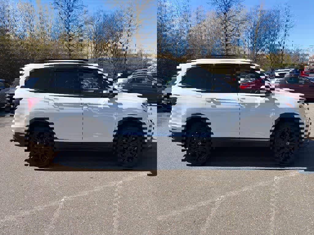 Used 2022 Honda Pilot Black Edition image 12