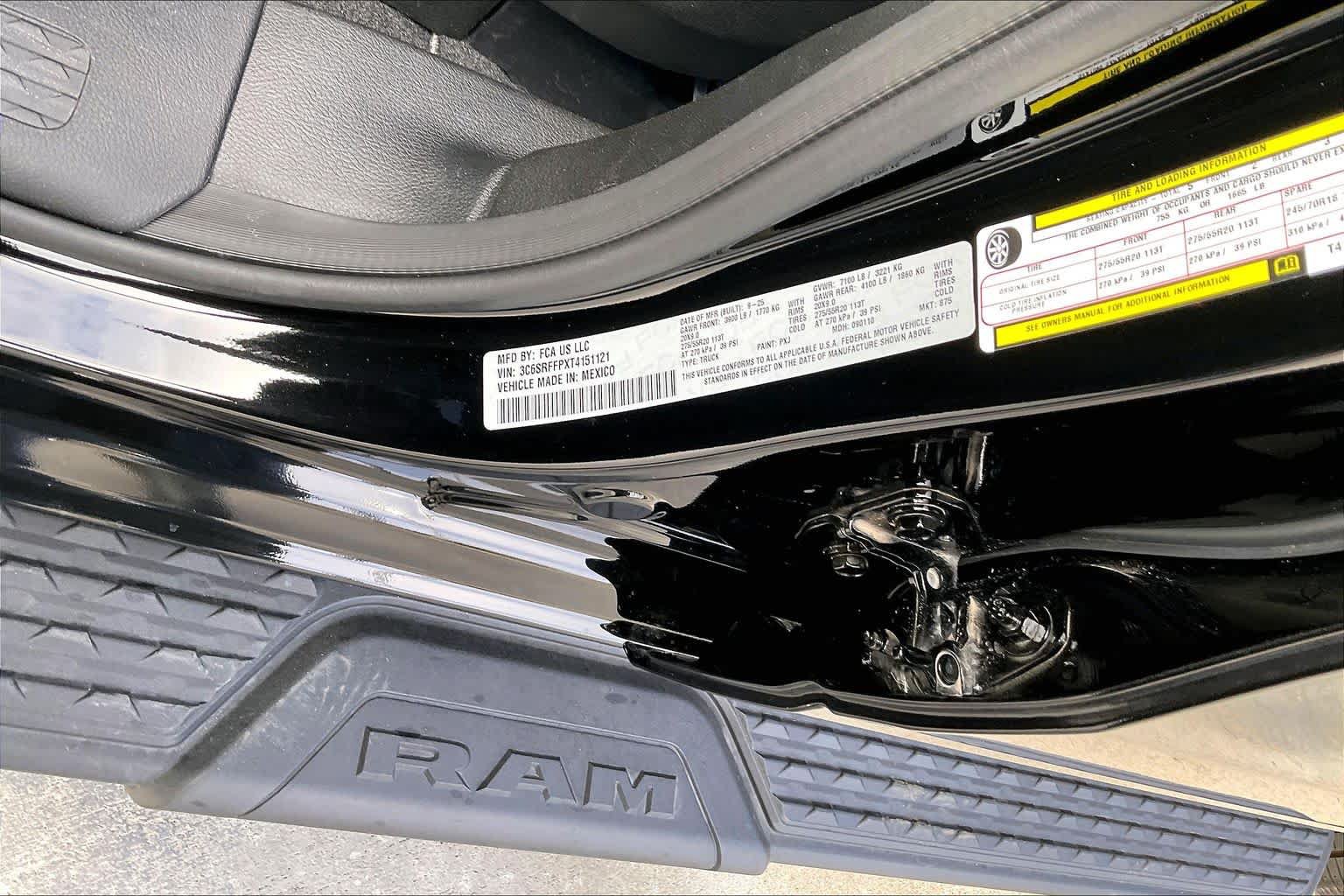 New 2026 RAM 1500 Big Horn AWD/4WD image 19