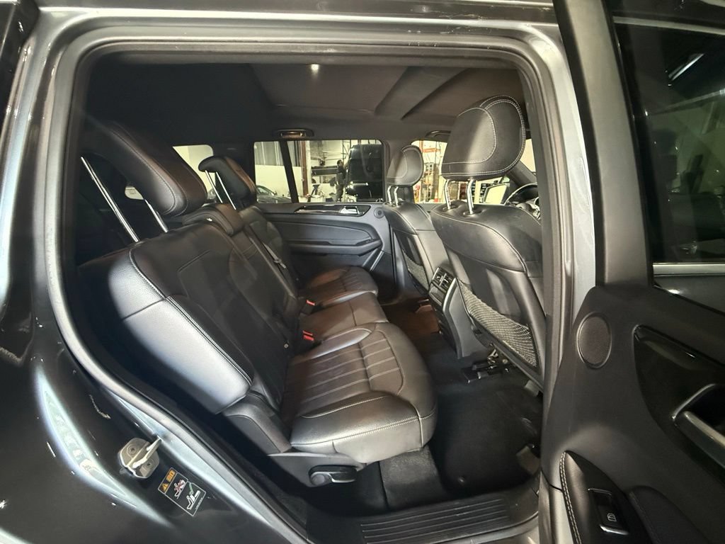 Used 2018 Mercedes-Benz GLS 450 4MATIC image 16