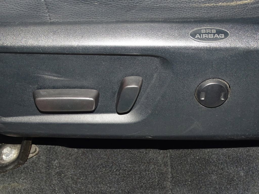 Used 2018 Toyota Tundra Limited image 21