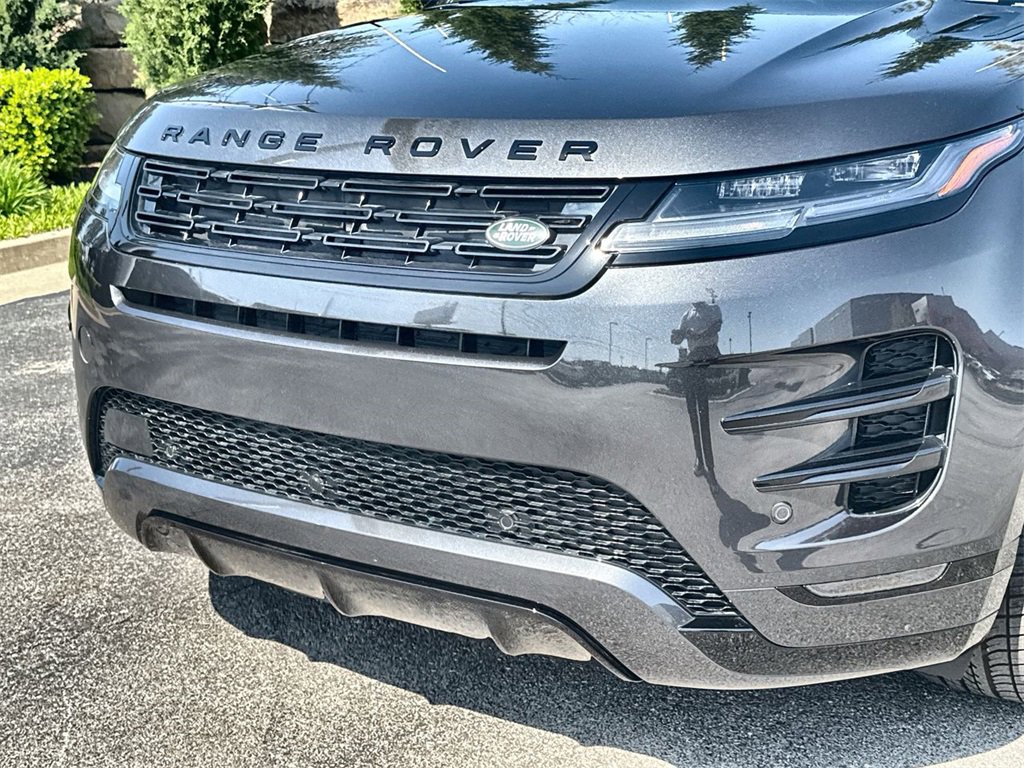 Certified 2024 Land Rover Range Rover Evoque Dynamic SE image 9