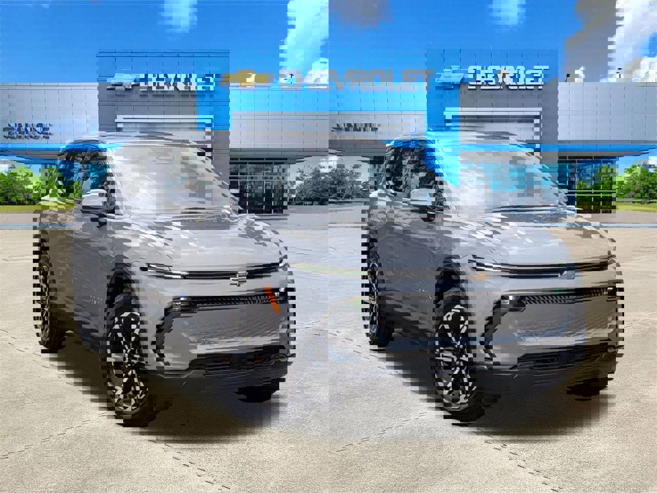 New 2026 Chevrolet Equinox EV LT video 1