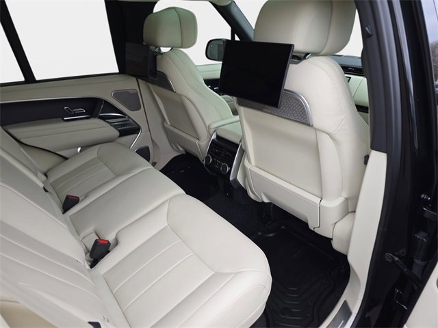 Used 2024 Land Rover Range Rover Autobiography image 11
