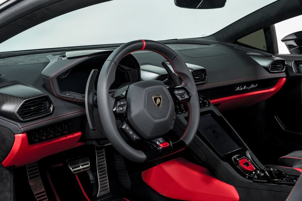 Used 2024 Lamborghini Huracan Tecnica RWD image 12