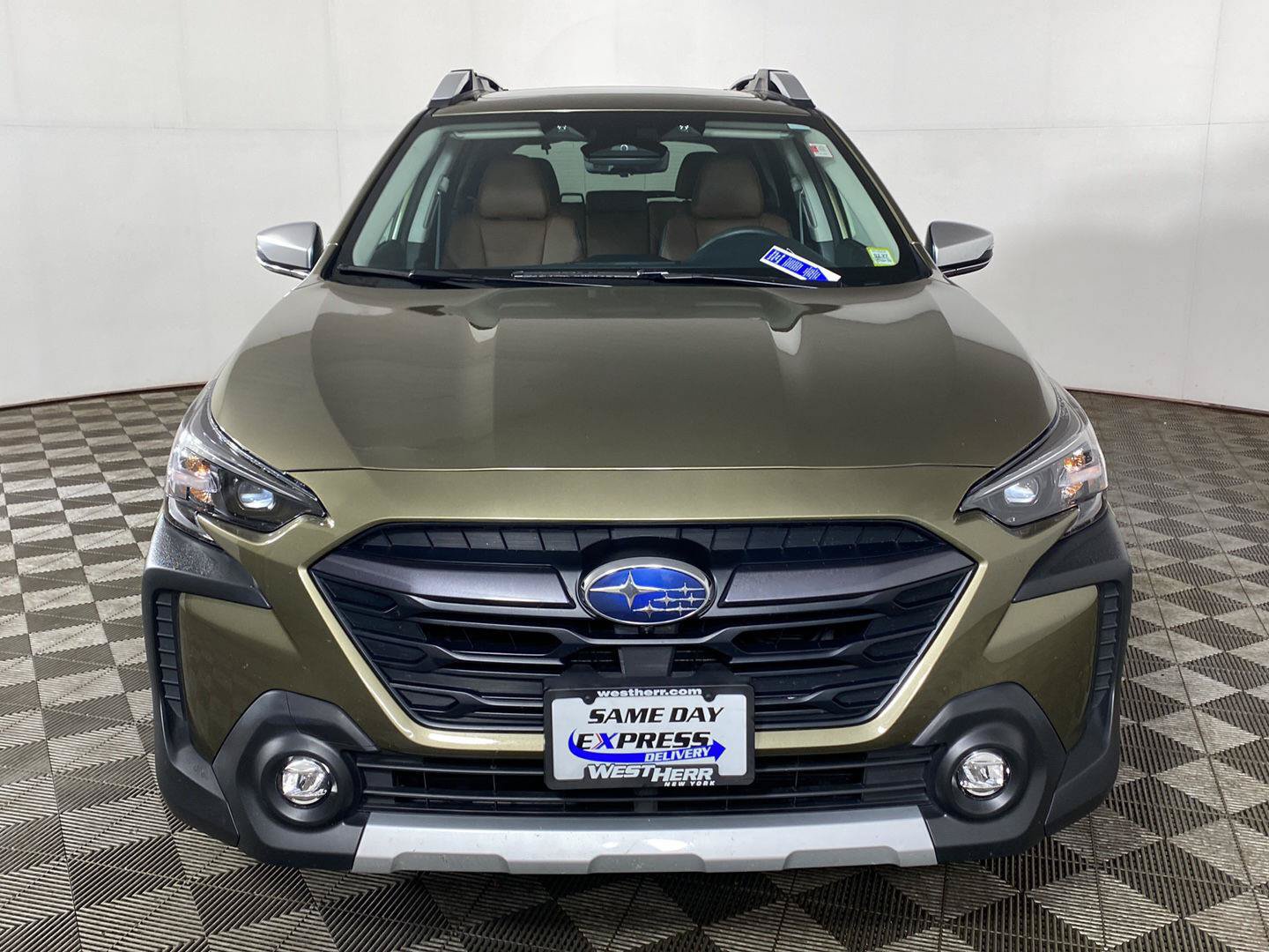 Used 2024 Subaru Outback Touring AWD/4WD image 11