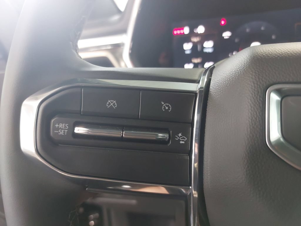 New 2026 GMC Canyon Denali AWD/4WD image 16