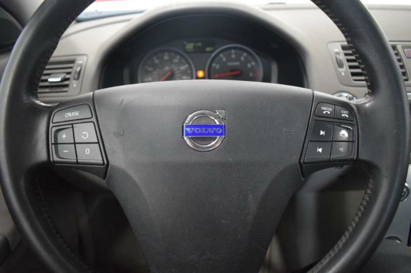 Used 2010 Volvo S40 2.4i image 22