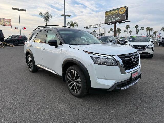 New 2025 Nissan Pathfinder Platinum w/ Cargo Package image 1