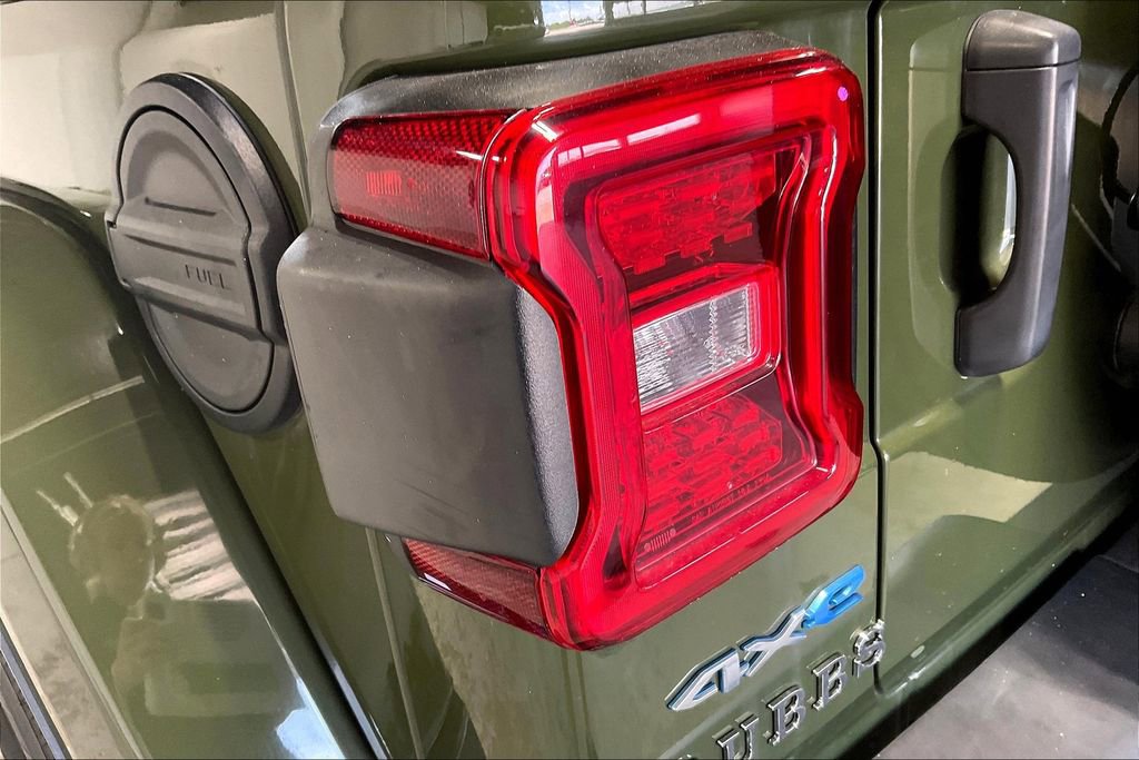 Used 2021 Jeep Wrangler Unlimited Sahara w/ Safety Group image 37