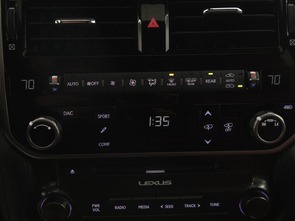 Used 2022 Lexus GX 460 Luxury image 35