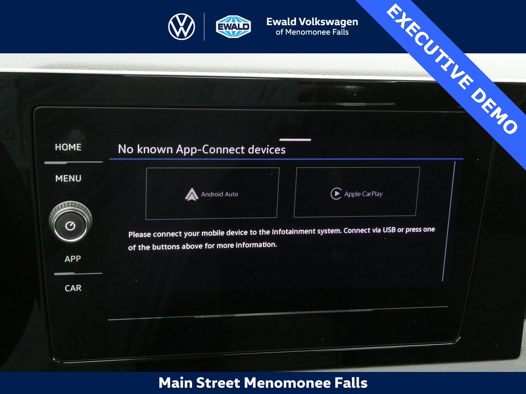 Certified 2025 Volkswagen Jetta S image 17