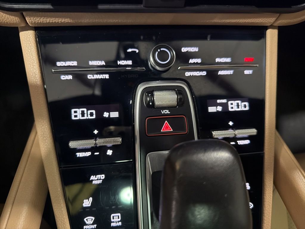 Used 2019 Porsche Cayenne image 21