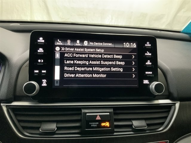 Used 2018 Honda Accord EX image 28