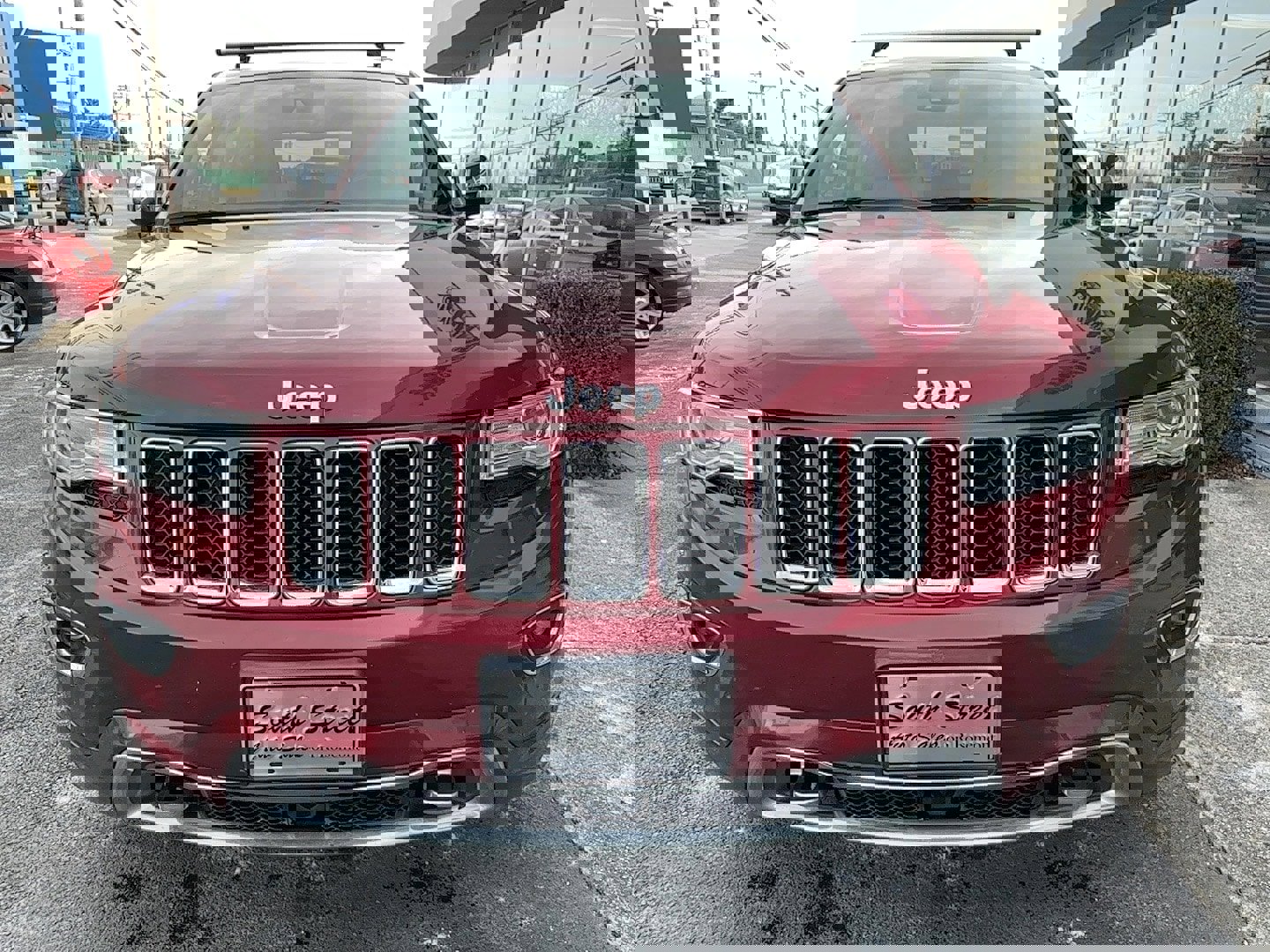 Used 2015 Jeep Grand Cherokee Overland w/ Advanced Technology Group image 34