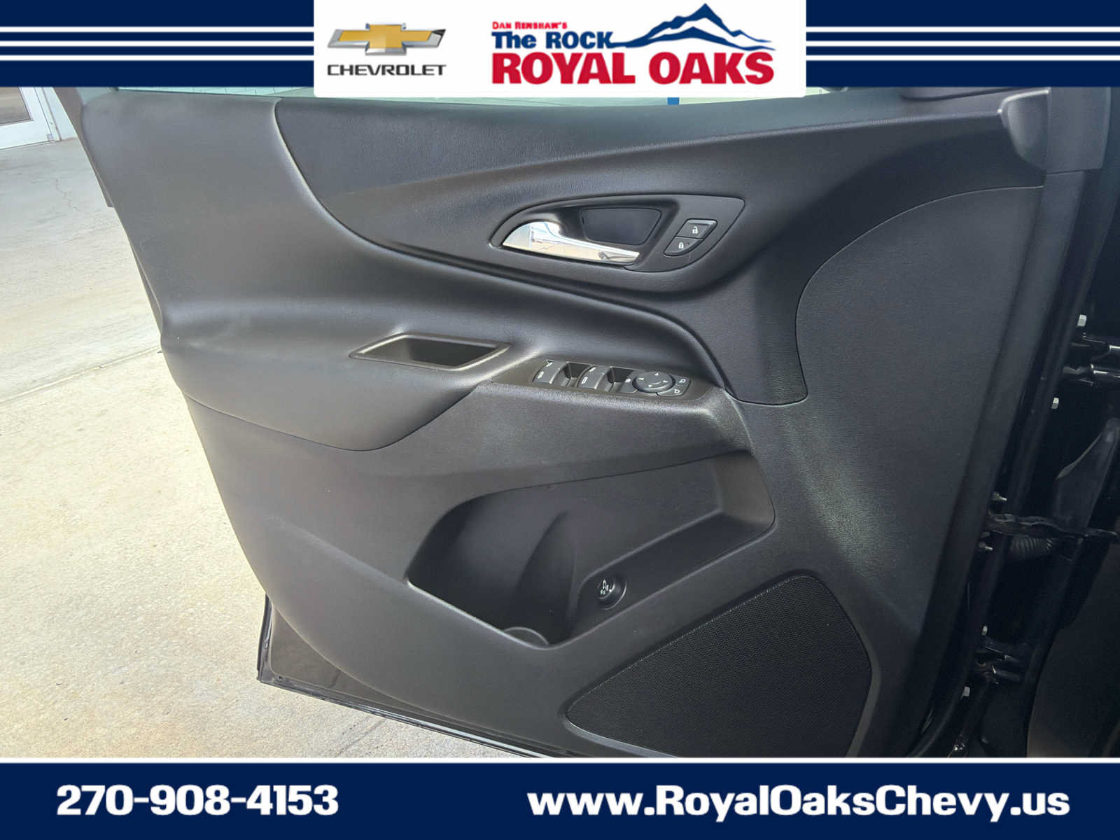 Used 2023 Chevrolet Equinox LT FWD image 22