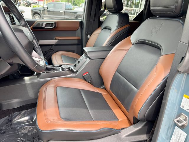 Used 2022 Ford Bronco Outer Banks AWD/4WD image 13