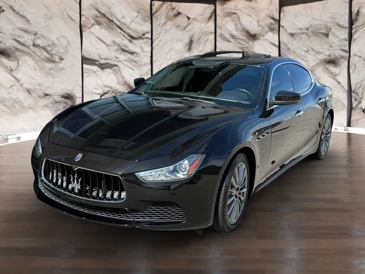 Used 2017 Maserati Ghibli S image 22