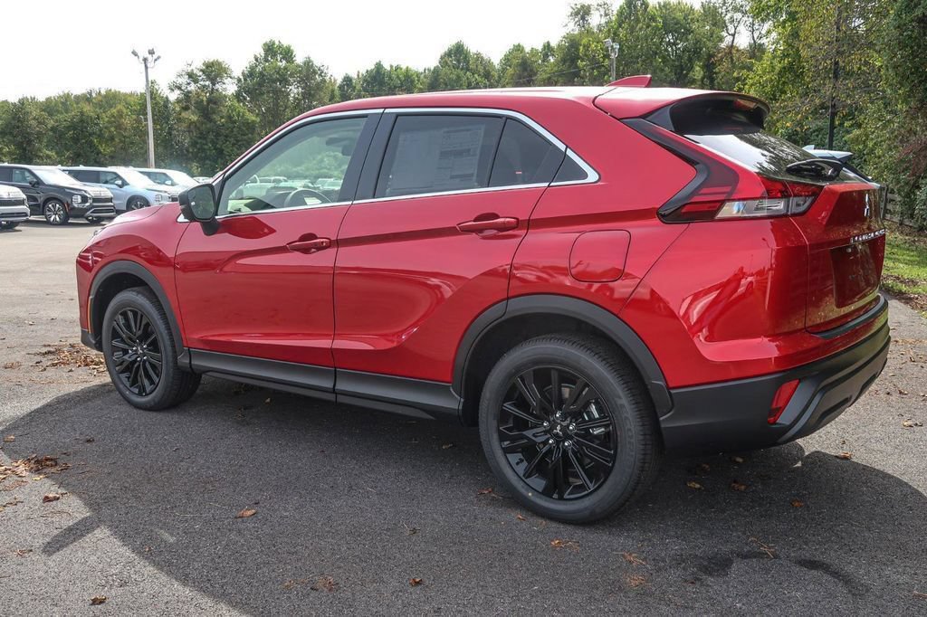 New 2026 Mitsubishi Eclipse Cross LE AWD/4WD image 12