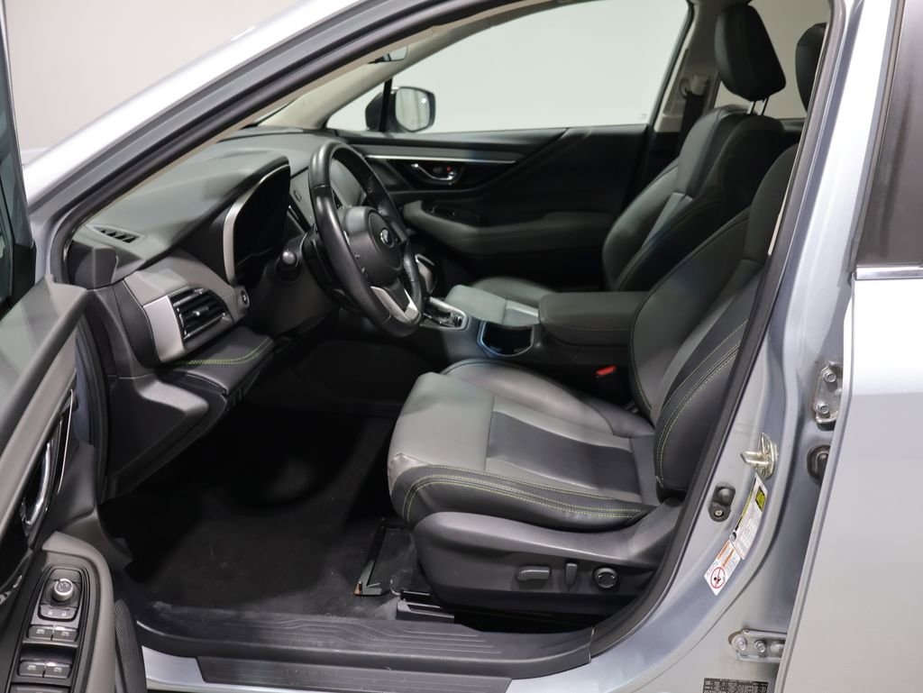 Used 2020 Subaru Outback Onyx Edition XT w/ Popular Package #2 AWD/4WD image 10