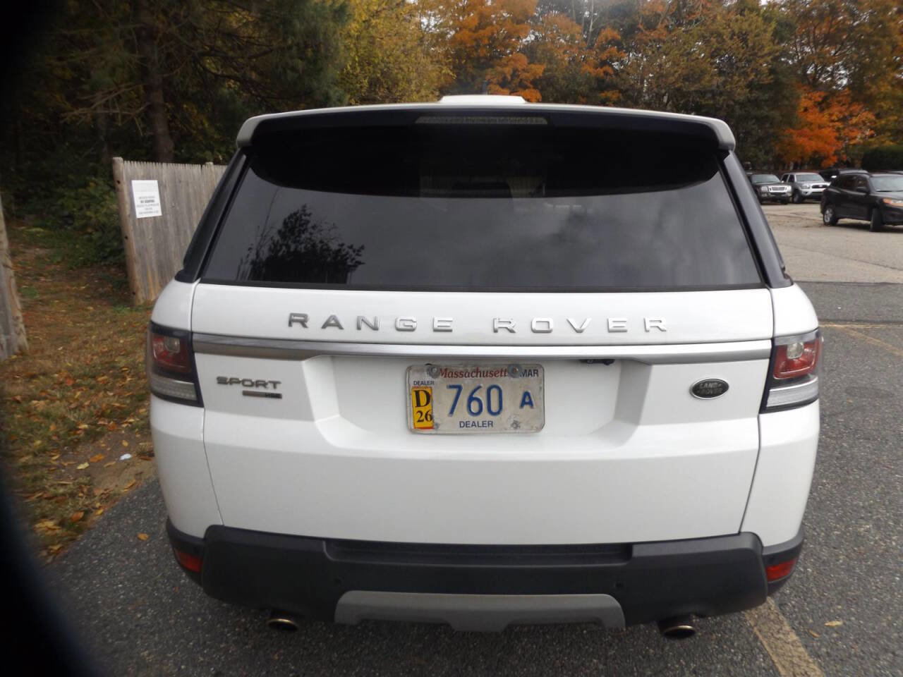 Used 2016 Land Rover Range Rover Sport HSE image 4