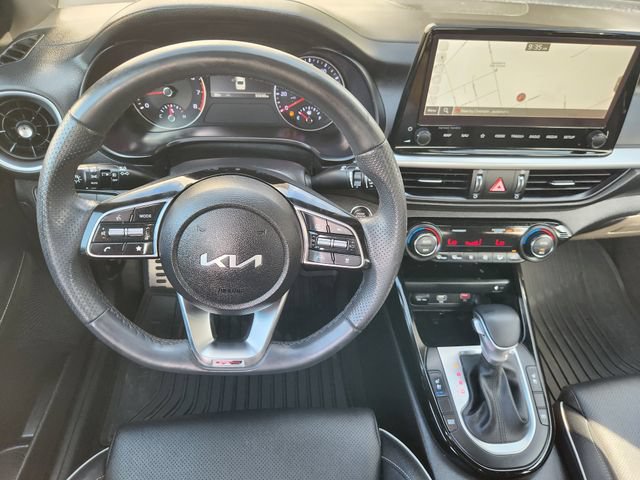 Used 2023 Kia Forte GT-Line w/ GT-Line Premium Package FWD image 27