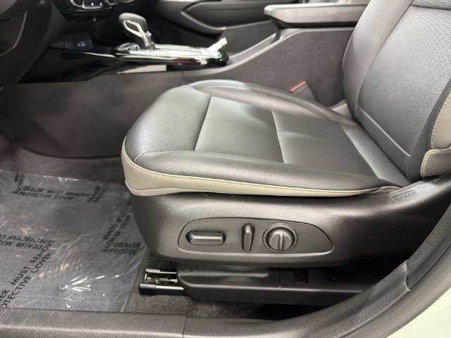 Certified 2024 Chevrolet Trax ACTIV w/ Sunroof Package FWD image 21