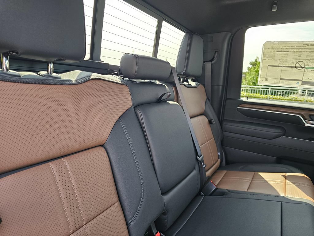 New 2026 Chevrolet Silverado 3500 High Country w/ High Country Premium Package AWD/4WD image 13