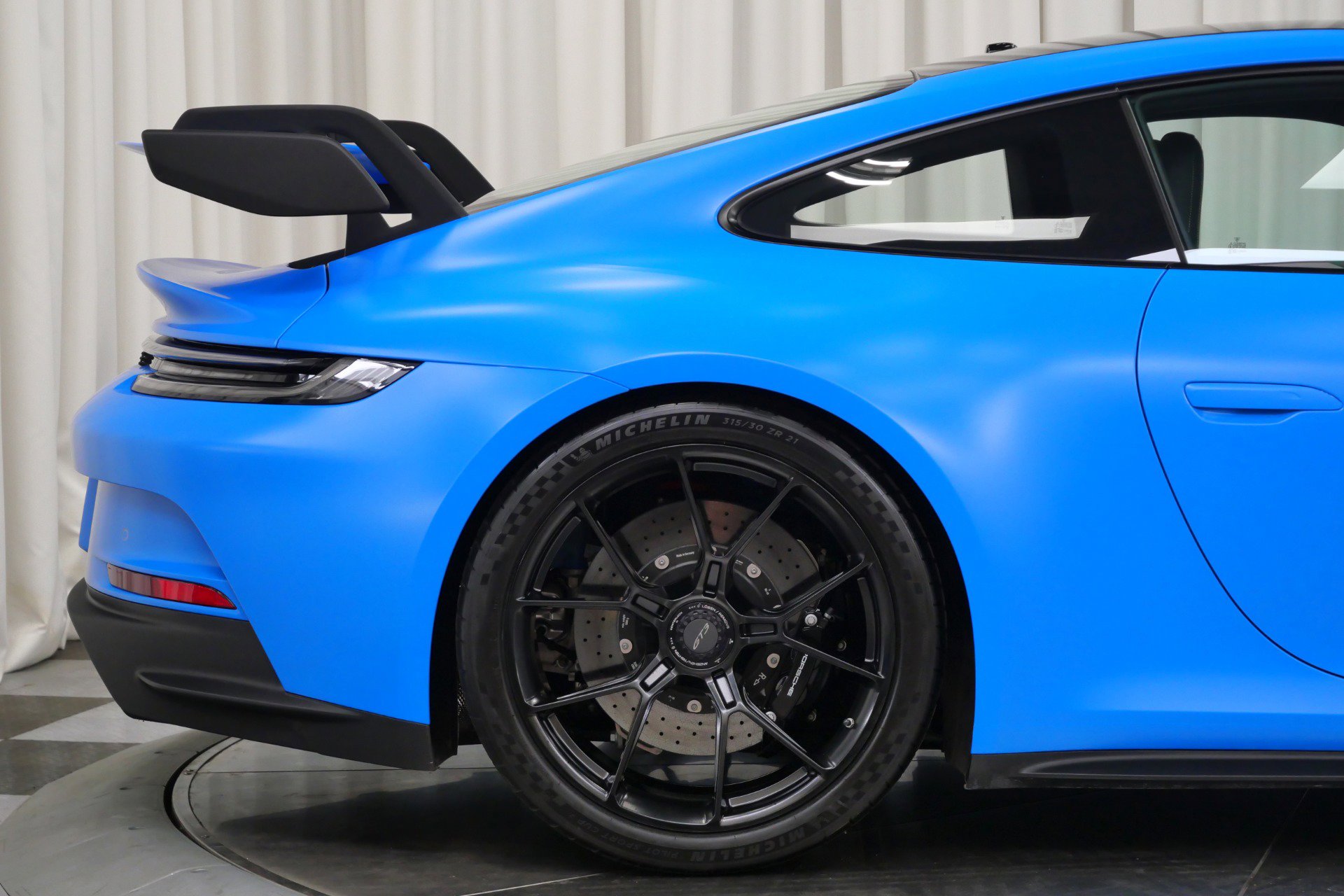 Used 2022 Porsche 911 GT3 image 46