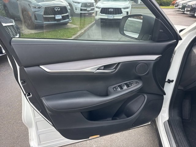 Certified 2022 INFINITI QX50 Luxe w/ Appearance Package image 14