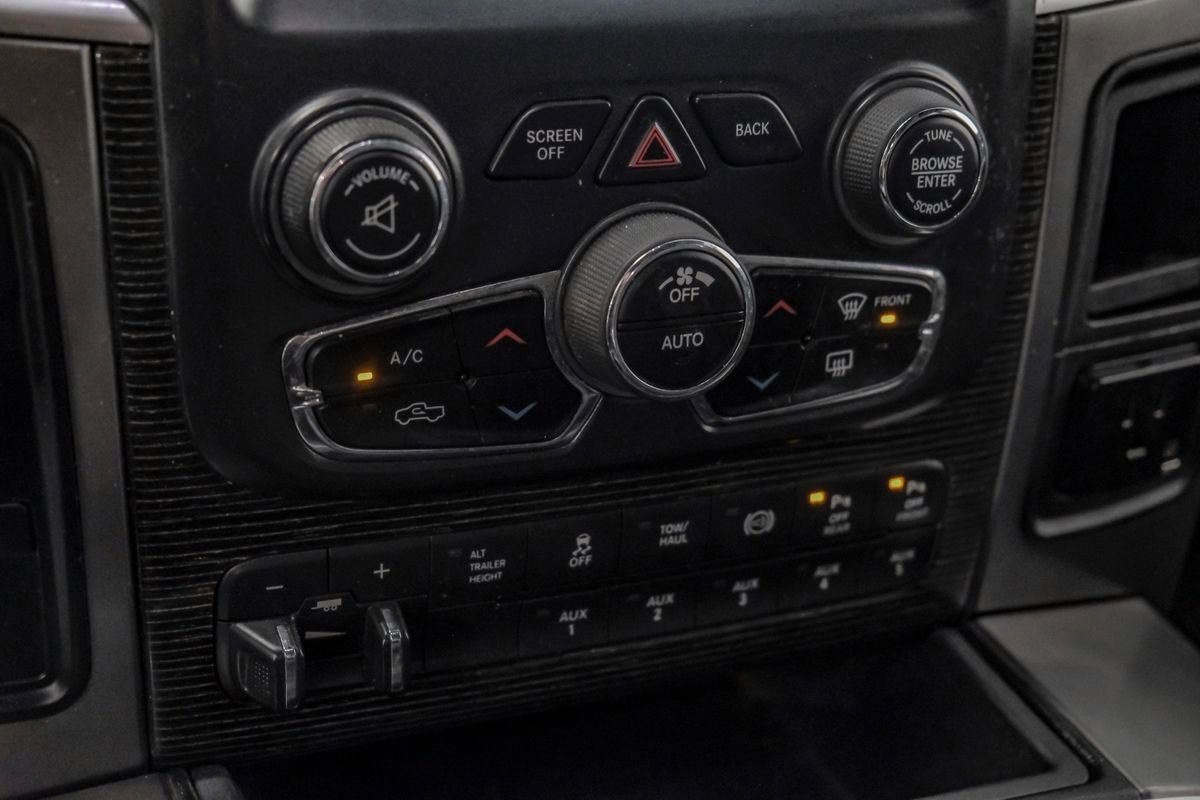 Used 2017 RAM 3500 Laramie Longhorn AWD/4WD image 27