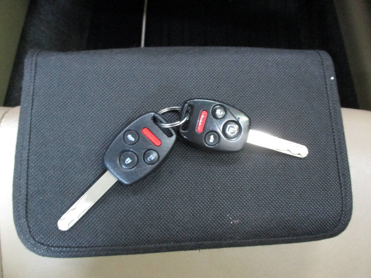 Used 2012 Honda Accord EX-L image 31