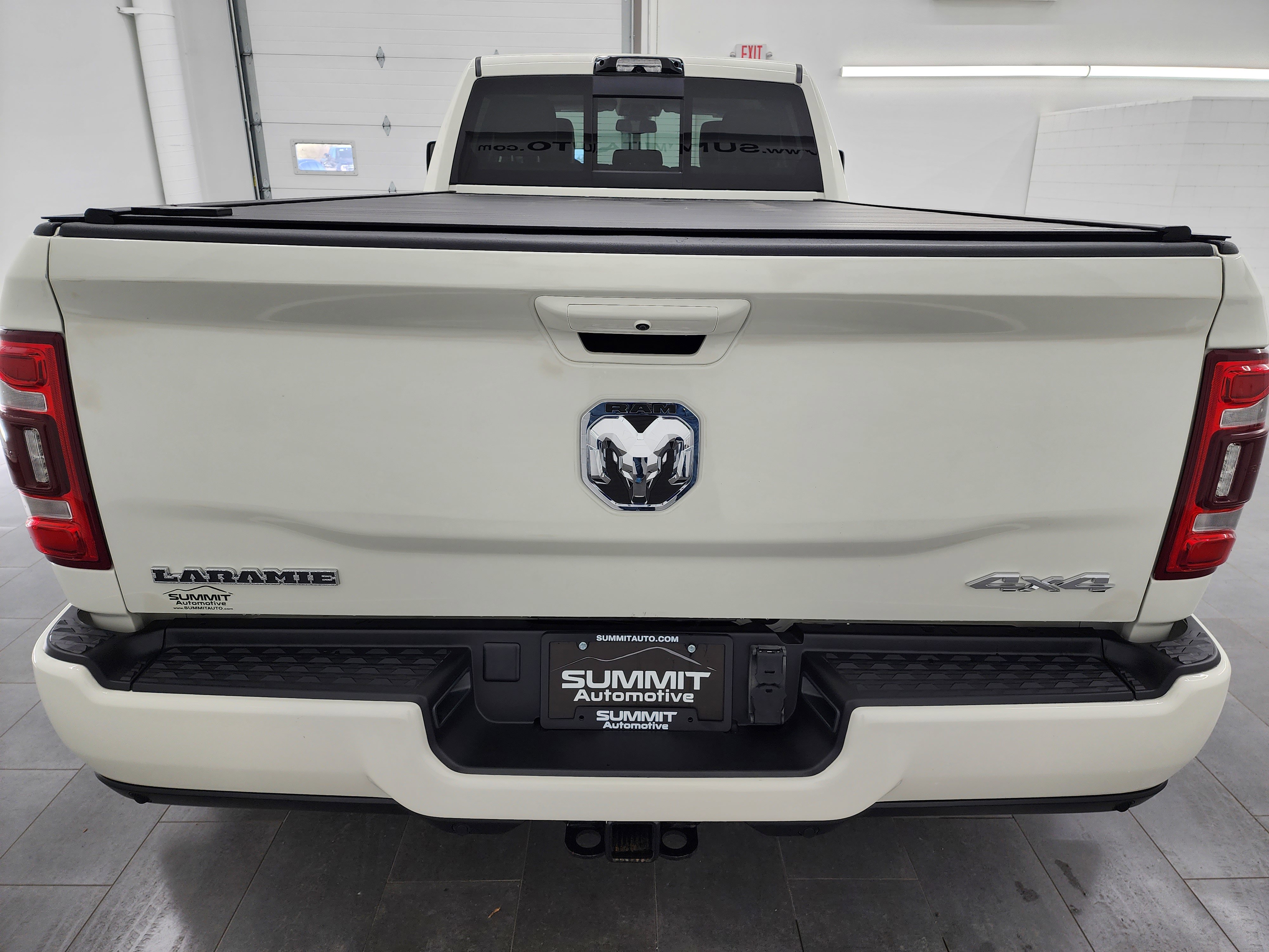 Used 2023 RAM 3500 Laramie image 31