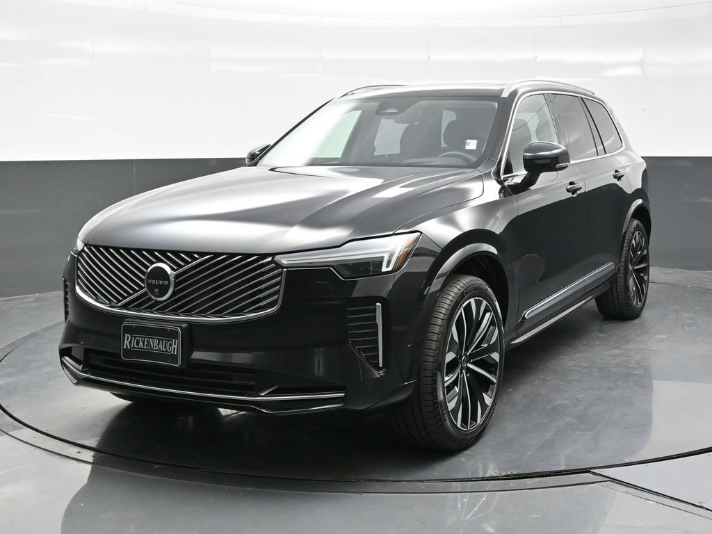 Used 2025 Volvo XC90 B5 Ultra AWD/4WD image 2