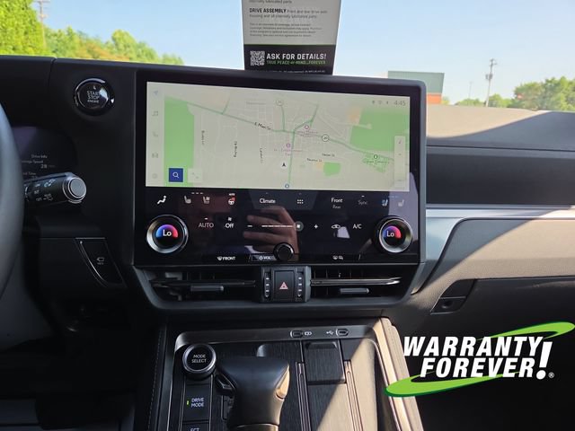 Used 2025 Lexus GX 550 w/ Accessory Package (Z1) AWD/4WD image 11