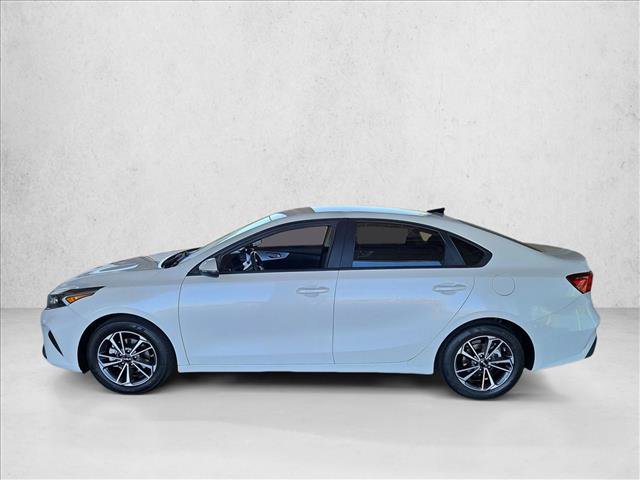 Used 2022 Kia Forte LXS w/ LXS Technology Package FWD image 9